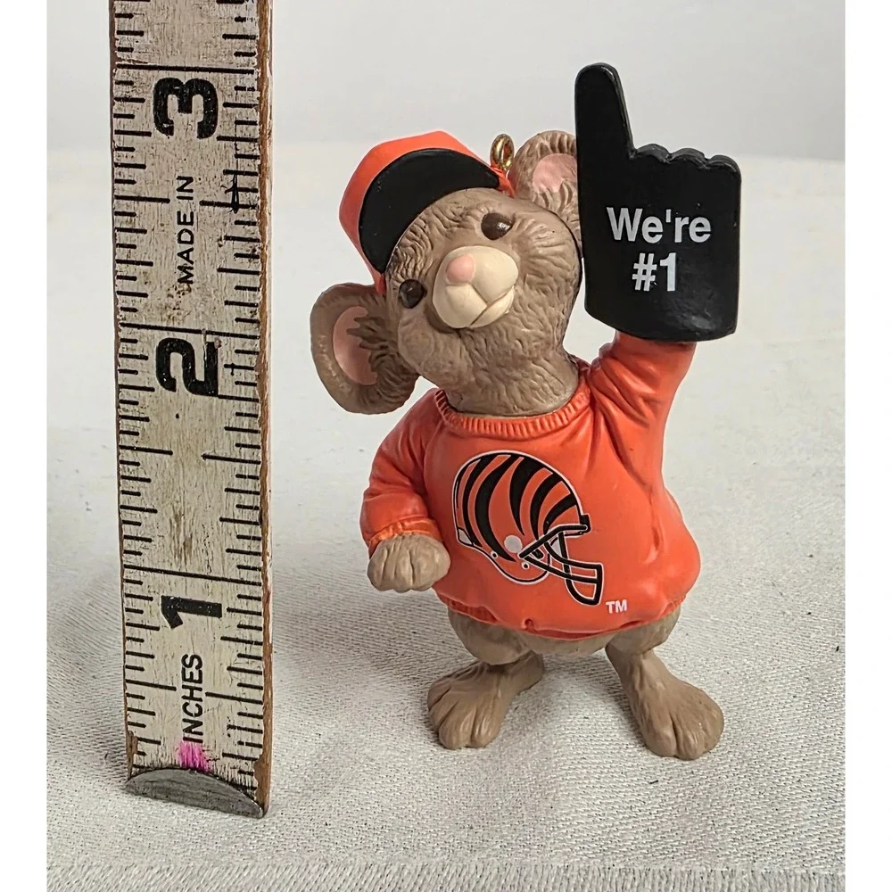 Hallmark Keepsake Ornament Cincinnati Bengals NFL Mouse We're #1 Fan Vintage